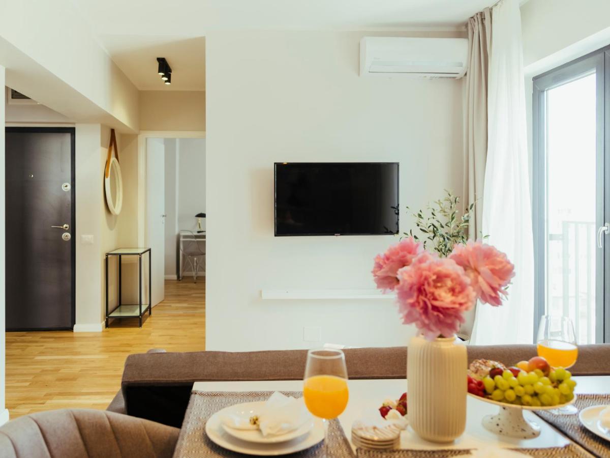 Superb View - Bright & Stylish - 2br * Bucharest