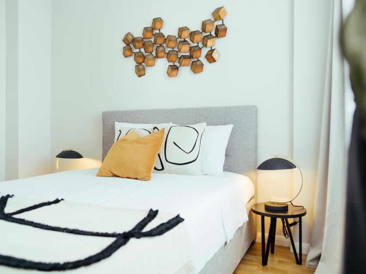 Superb View - Bright & Stylish - 2br * Bucharest