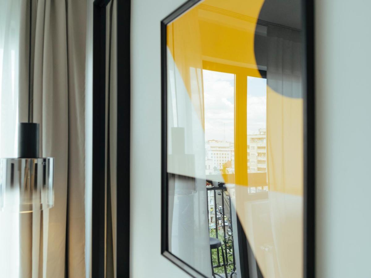 Superb View - Bright & Stylish - 2br Apartment Bukarest