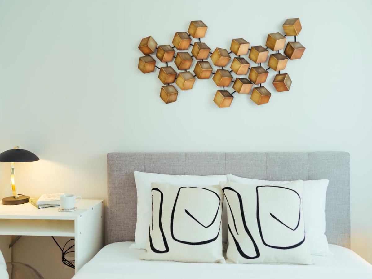 Apartment Superb View - Bright & Stylish - 2br Bukarest